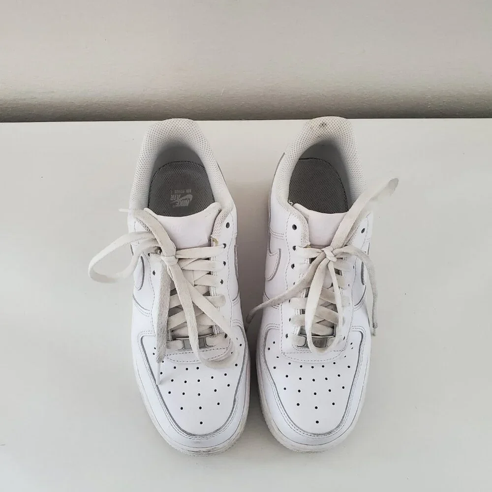 White Nike Air Force 1’s (Women’s 8) - Picture 2 of 10